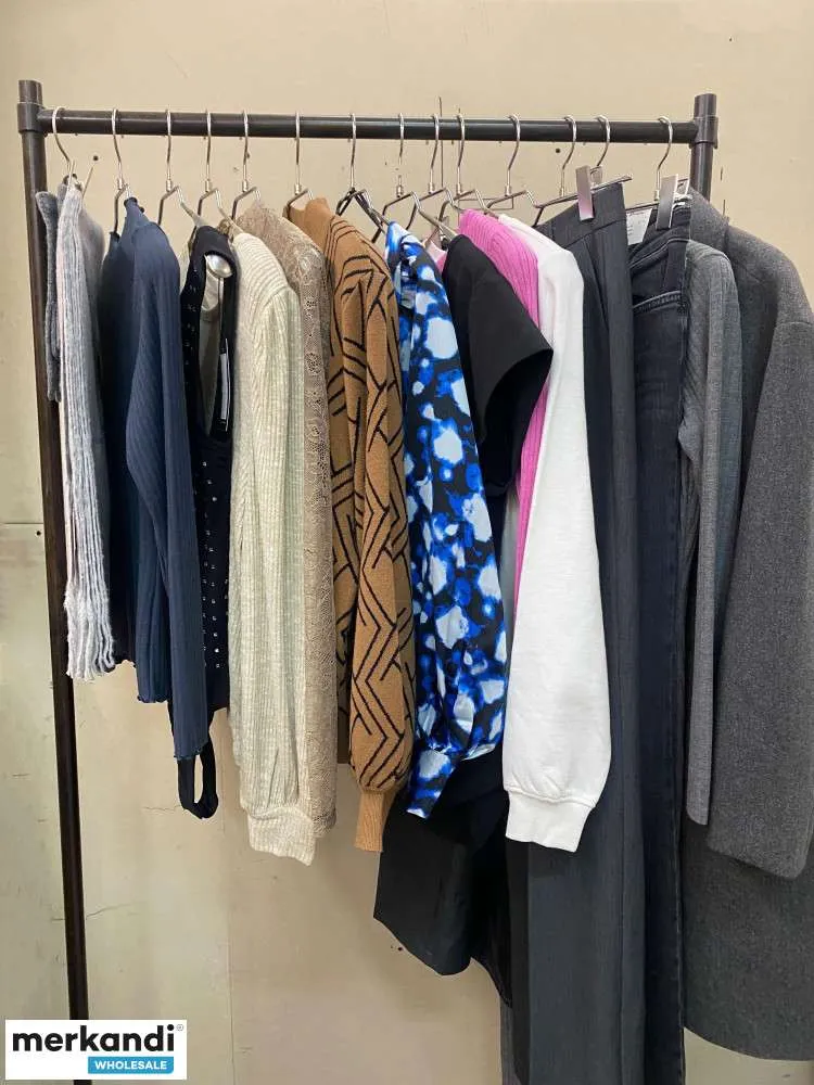 SOLO ropa para mujer Vestidos Jeans Abrigos y más