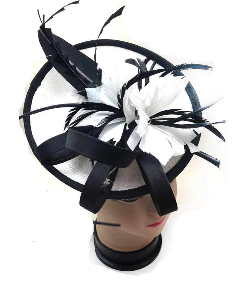 TOCADOS BODA BLANCOS Y NEGROS ELEGANTE DISEÑO CON PLUMAS