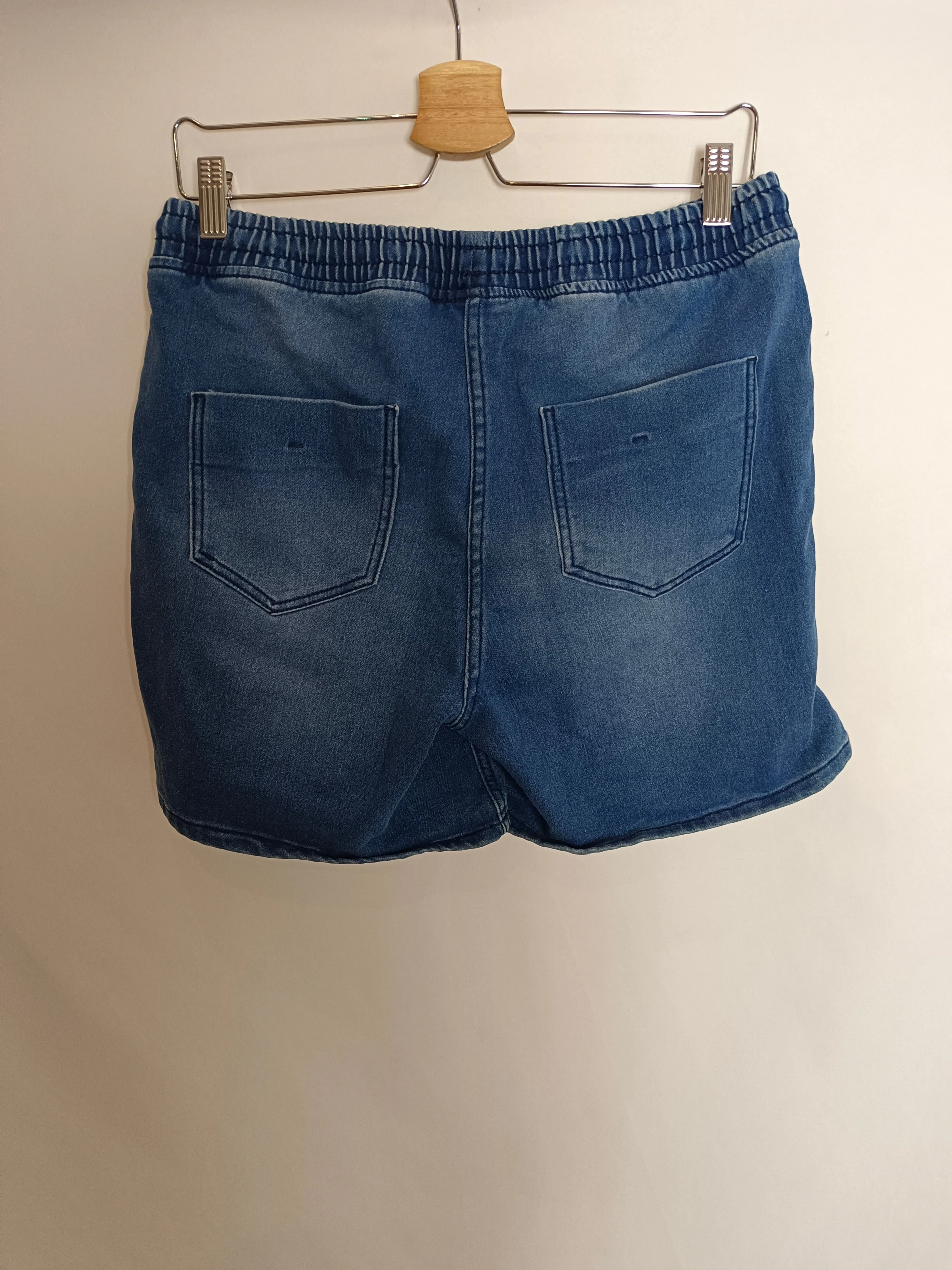 UP2FASHION. pantalón corto denim T.m