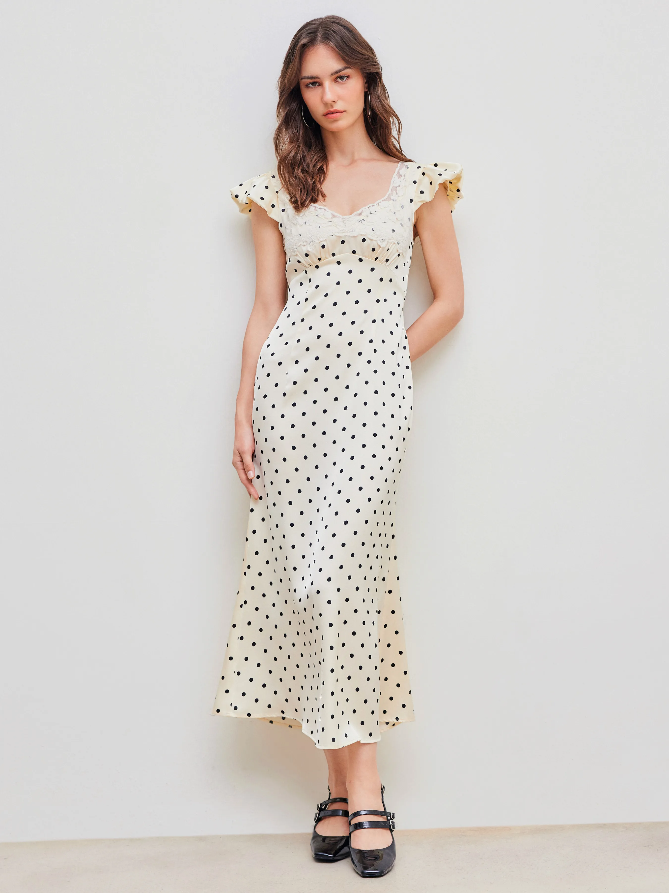 Vestido Maxi de Lunares con Encaje y Escote Corazón Tejido