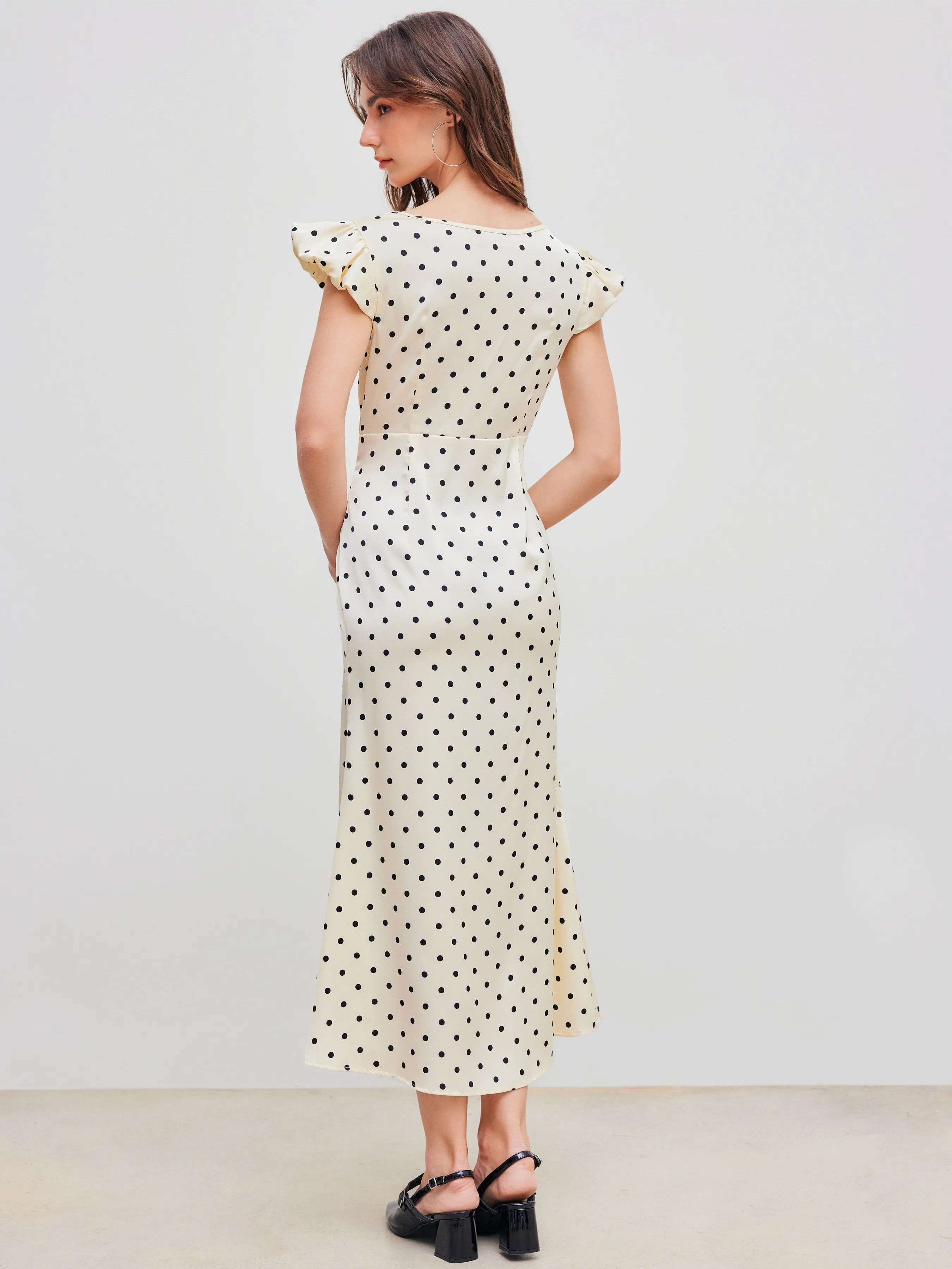 Vestido Maxi de Lunares con Encaje y Escote Corazón Tejido