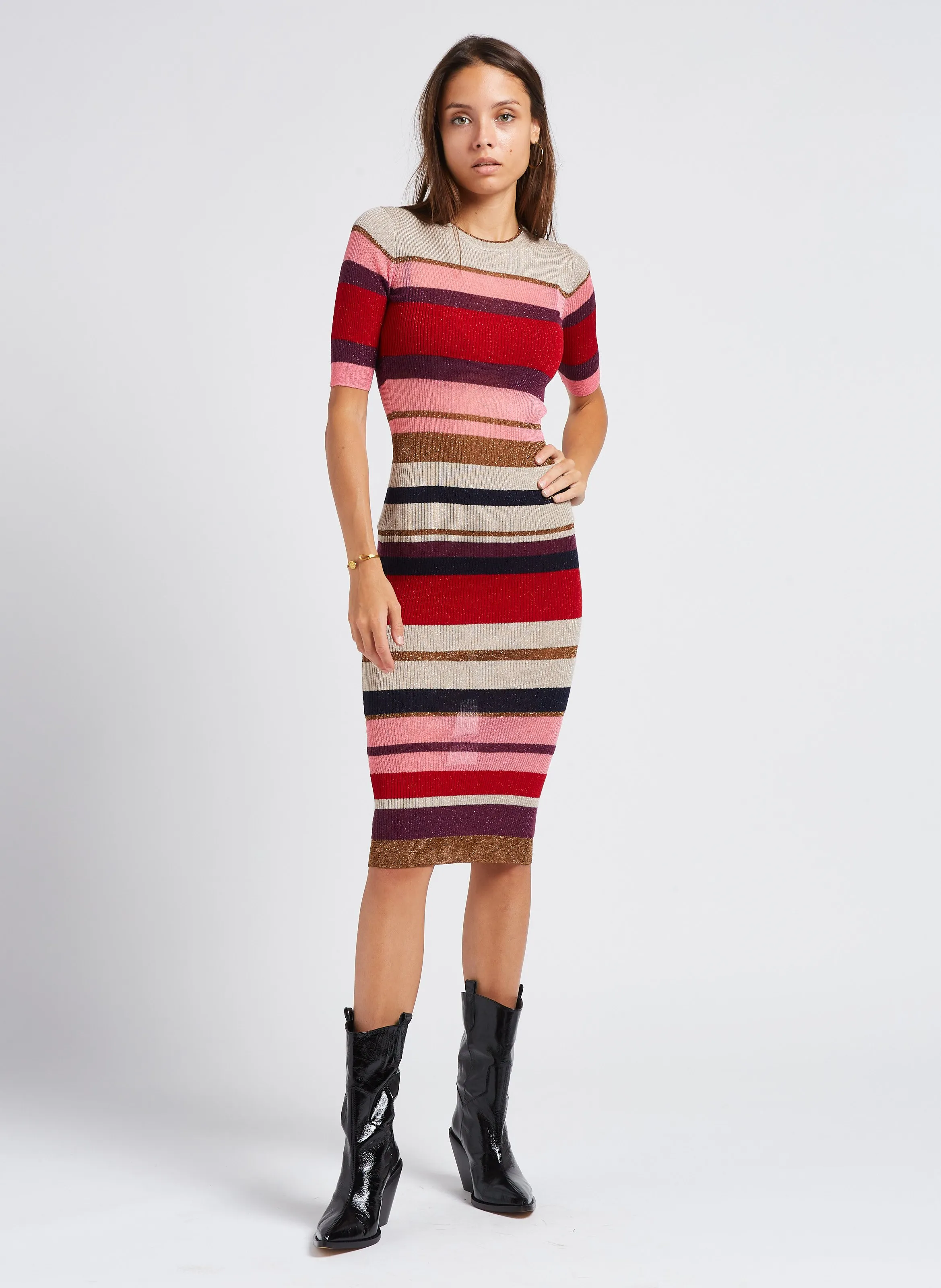 Vestido midi de lana a rayas con cuello redondo en multicolor