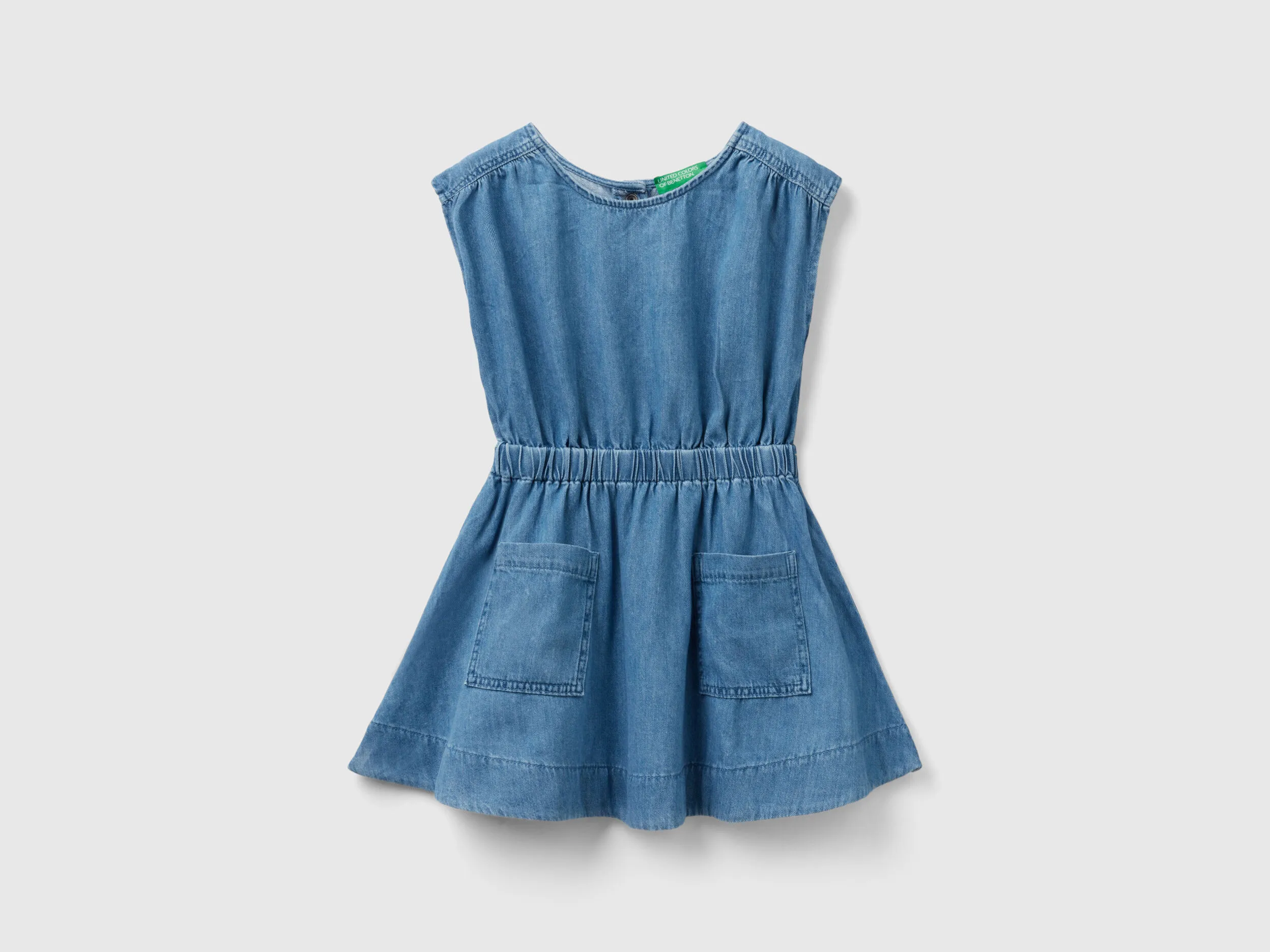 Vestido vaquero ligero