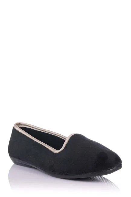 Zapatilla de casa lisa