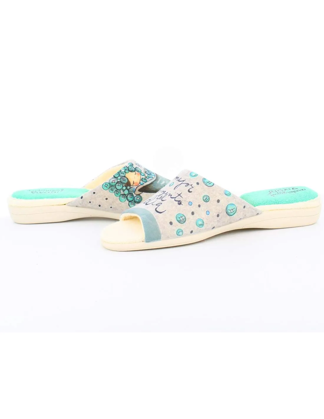 Zapatillas de Casa "El mejor momento del día" Bahía Gris