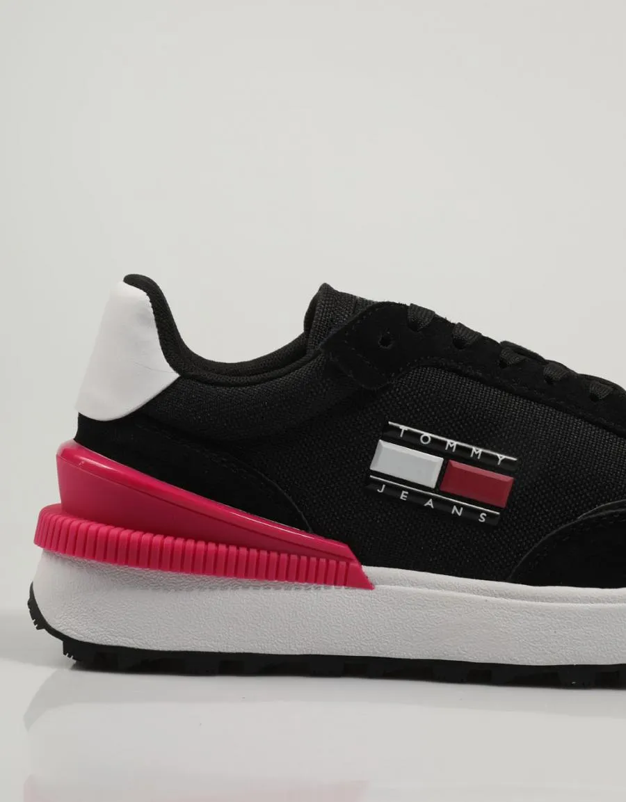  zapatillas TOMMY HILFIGER Tommy en Negro 81420