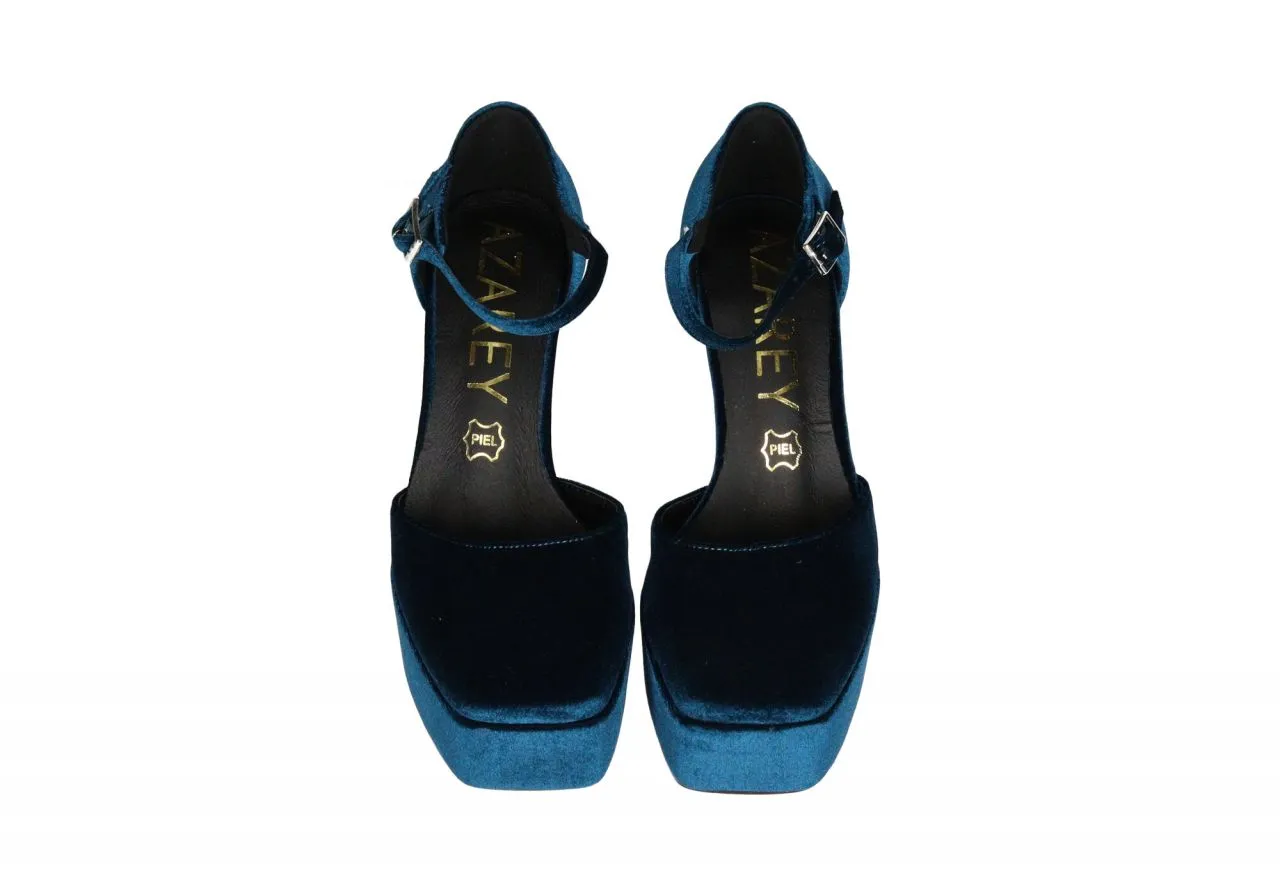 Zapato Terciopelo Azul Lados Abiertos Pulsera Hebilla